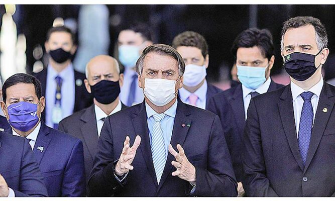 Bolsonaro cambia el tono y llama a un “pacto institucional contra el ...