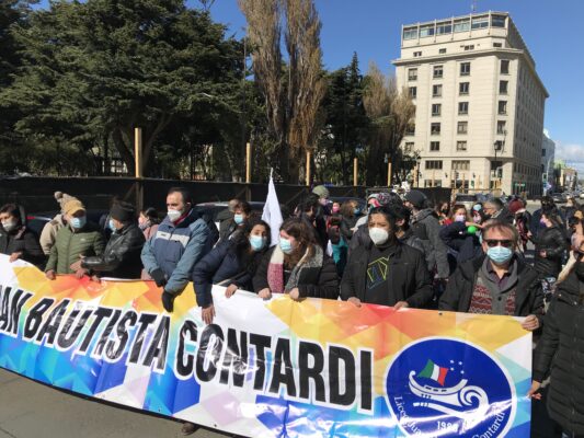 Profesores marcharon por el centro de Punta Arenas | La Prensa Austral