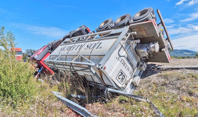 Volcamiento en el sector de Río Rubens La Prensa Austral