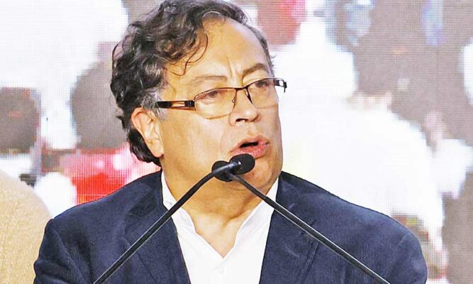 Justicia española investigará denuncia contra Gustavo Petro por ...