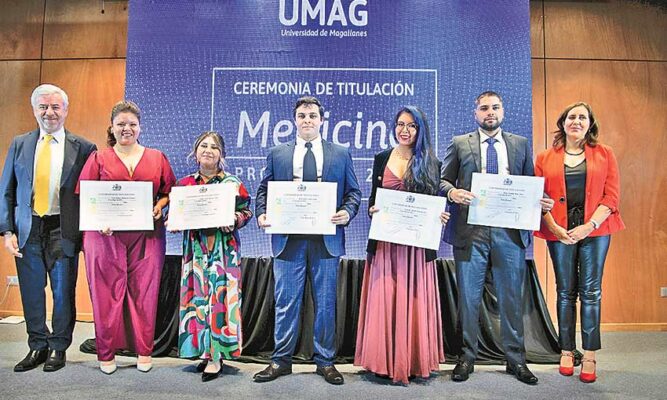 Umag tituló a 17 nuevos médicos de su tercera promoción de egresados ...