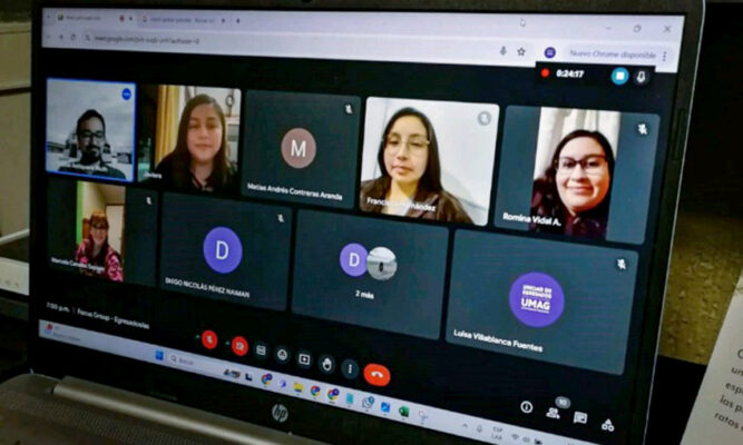 Egresados de la Umag compartieron experiencias | La Prensa Austral