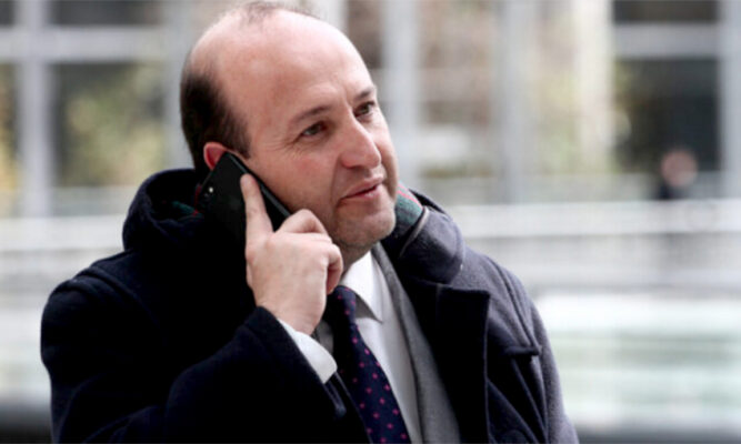 Exfiscal Manuel Guerra queda en prisión preventiva por cohecho y prevaricación