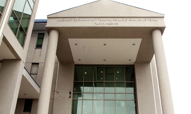 Declaran ilegal la detención de dos personas que portaban droga