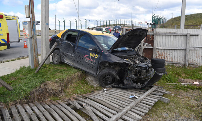 Violenta colisión en Rancagua y Fagnano deja a conductora con fracturas graves