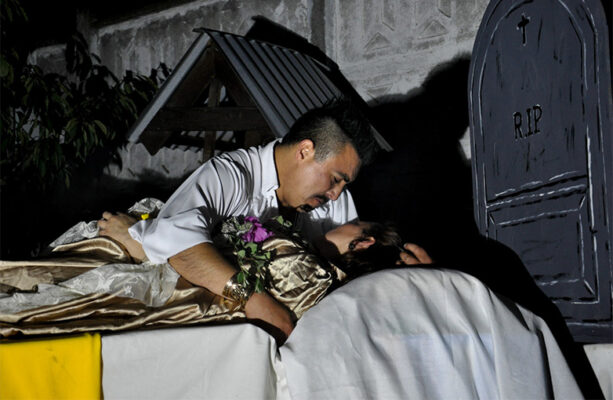 “Mascarada: una noche de secretos” propone experiencia de teatro inmersivo en Punta Arenas