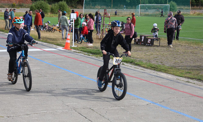 Programan tercera carrera en pista para series menores