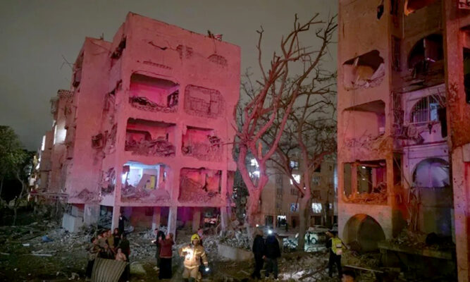 Más de 140 heridos dejaron nuevos ataques de misiles iraníes en el sur de Israel