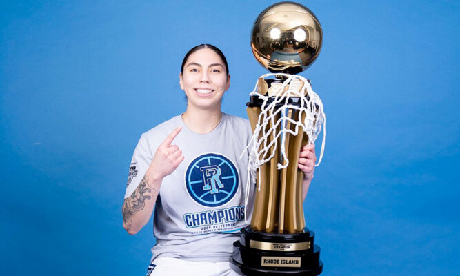 Basquetbolista magallánica Valentina Ojeda hace  historia en Estados Unidos y clasifica al March Madness