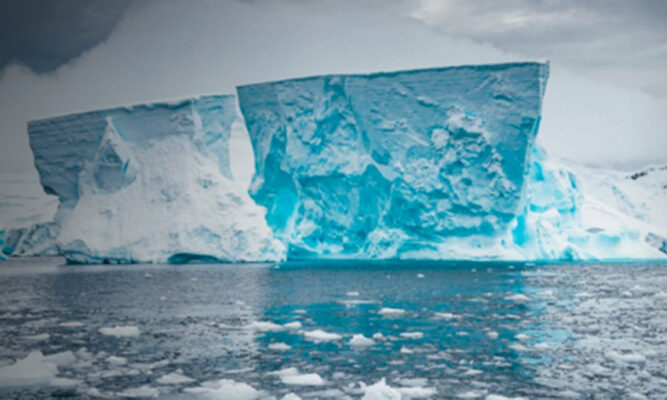 Centro Meteorológico de la Armada  monitorea hielos marinos antártico