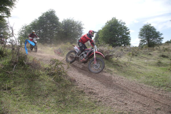 Gran participación y 22 campeones dejó el motociclismo enduro