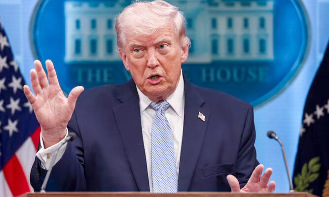 Trump anunció un alto el fuego de dos semanas con Irán  y dijo que el régimen acordó abrir el estrecho de Ormuz