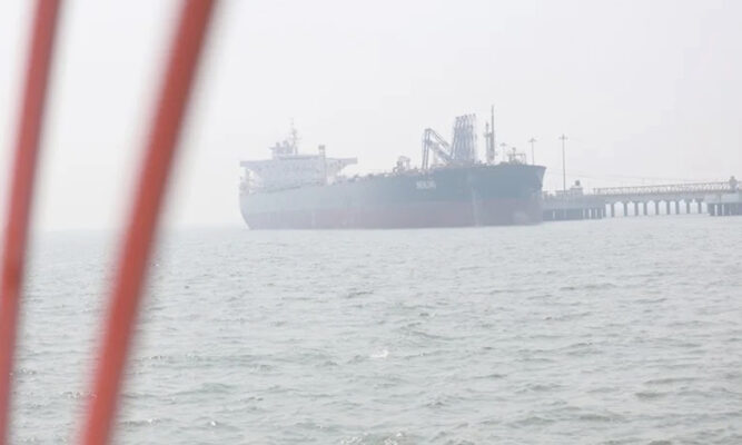 Presidente Trump da ultimátum a Irán por  el estrecho de Ormuz y sube la tensión global