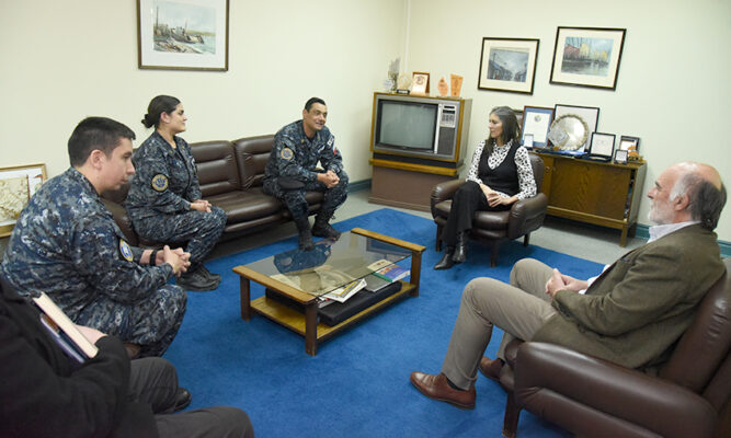 Director de Comunicaciones  de la Armada visita LPA