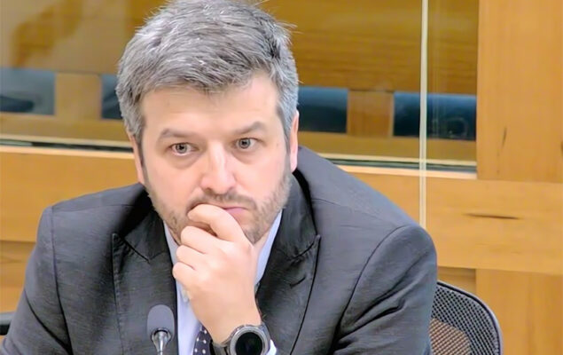 Ministerio Público: sorpresiva renuncia del  fiscal jefe de Punta Arenas, Sebastián González