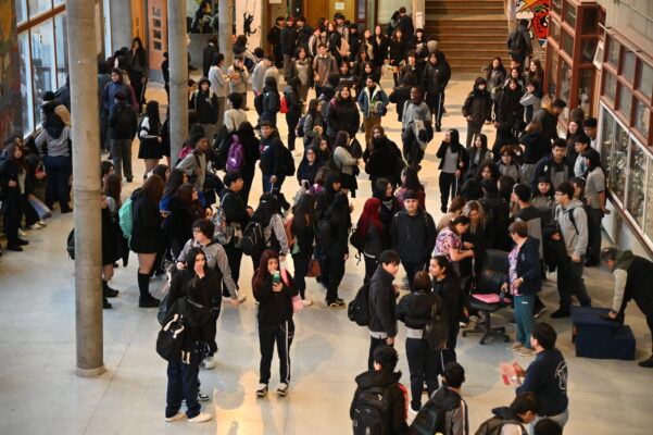 Liceo María Behety retoma clases en su  edificio tras renovación de la calefacción