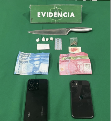 Sorprendidos transando droga en la calle