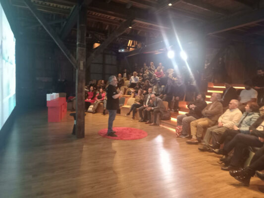 La Antártica como tópico principal en primeras charlas TEDx en Punta Arenas