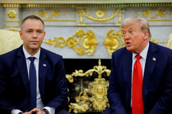 Trump anuncia envío de 5.000 soldados a  Polonia en medio de tensión con la OTAN