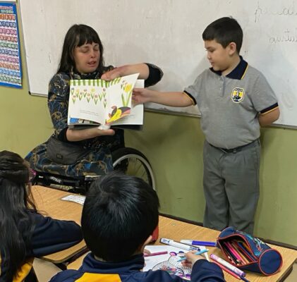 Proyecto artístico de docente magallánica  representará a la región en evento internacional
