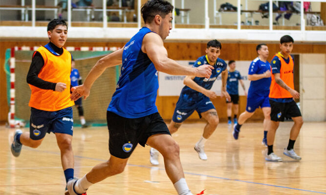 Punta Arenas y Antofagasta chocan en el futsal nacional