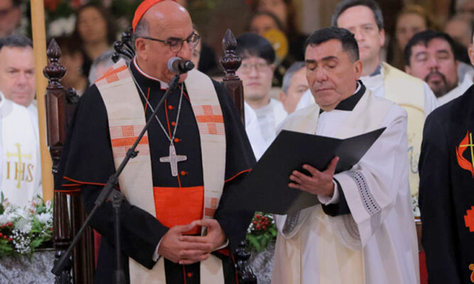 Cardenal Chomali emplaza a la clase política a combatir la corrupción y la confrontación