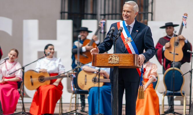 Presidente Kast encabeza sus primeras celebraciones de Fiestas Patrias en La Moneda